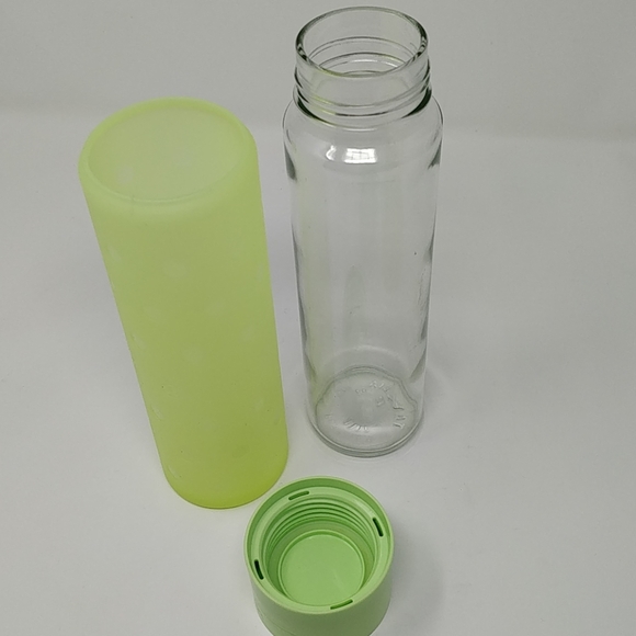 Lululemon Pure Focus Green Polka Dot Glass Bottle - Picture 5 of 8